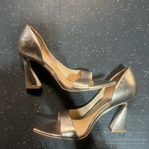 Saks Fifth Avenue Metallic Silver Heels